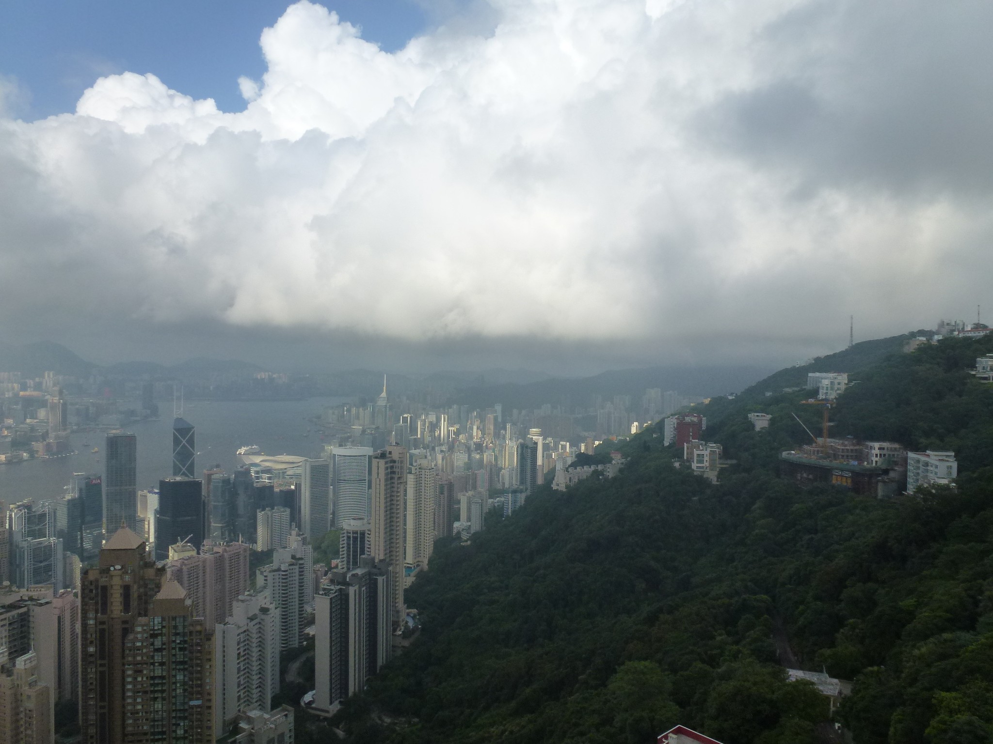 三人香港太平山.